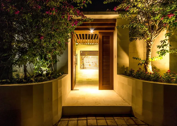 Seriska - Spacious 5br Private Pool With Private Cook, & Tour