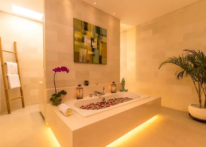 Villa Seriska - Spacious 5br Private Pool With Private Cook, & Tour *