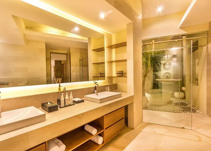 Villa Seriska - Spacious 5br Private Pool With Private Cook, & Tour *